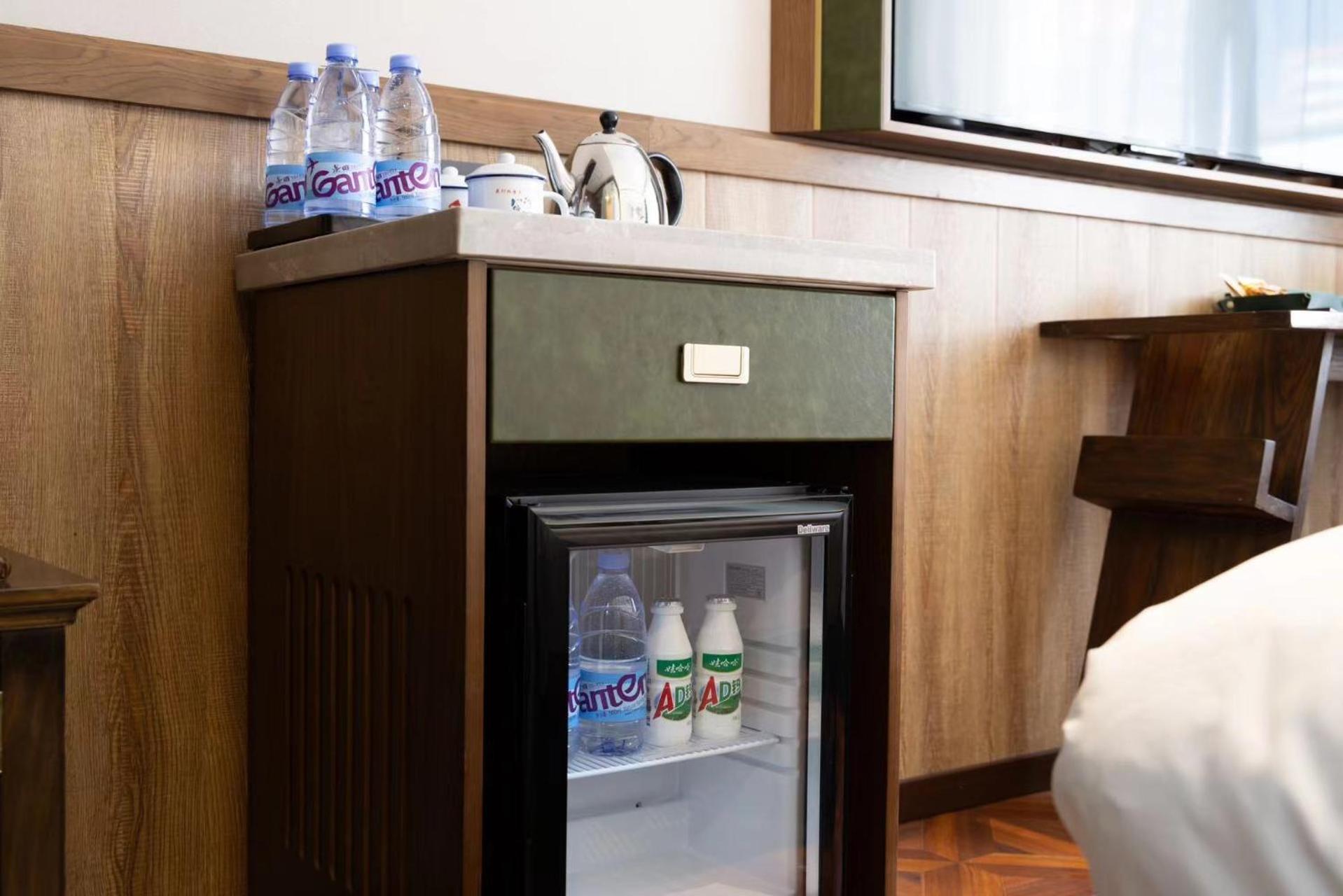 Nost Algia Hotel Near Beijing Panjiayuan Antique Market- Beijing Happy Valley, Cbd, China Zun And Sanlitun, Tian'Anmen Square, Free Ice Cream, Mineral Water, Coffee, Snacks And Laundry Service, Free Gymnastic, English Communication Well Exteriör bild