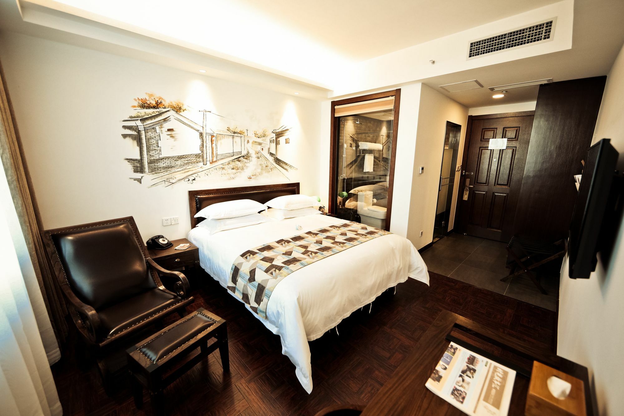 Nost Algia Hotel Near Beijing Panjiayuan Antique Market- Beijing Happy Valley, Cbd, China Zun And Sanlitun, Tian'Anmen Square, Free Ice Cream, Mineral Water, Coffee, Snacks And Laundry Service, Free Gymnastic, English Communication Well Exteriör bild